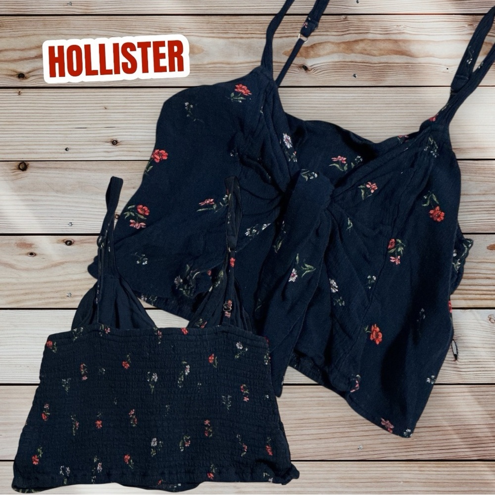 🌺HOLLISTER NAVY SMOCKED BACK TIE FRONT ADJUSTABLE STRAPS CROP TOP